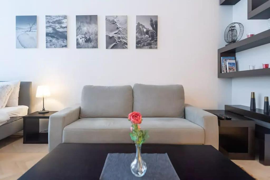 Luxury Apartment On Old Town Square Praha Bagian luar foto